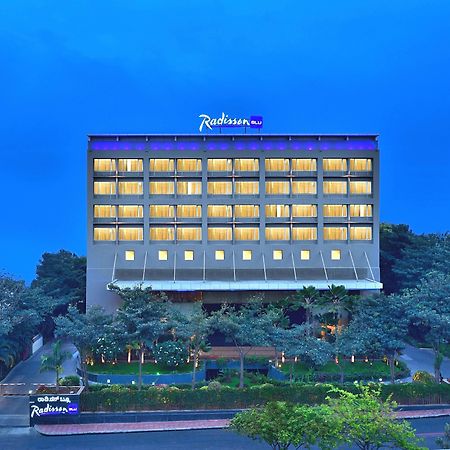 Radisson Blu Bengaluru Outer Ring Road Ξενοδοχείο Εξωτερικό φωτογραφία